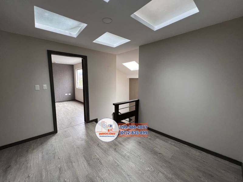 C1146 Casa con área verde en venta